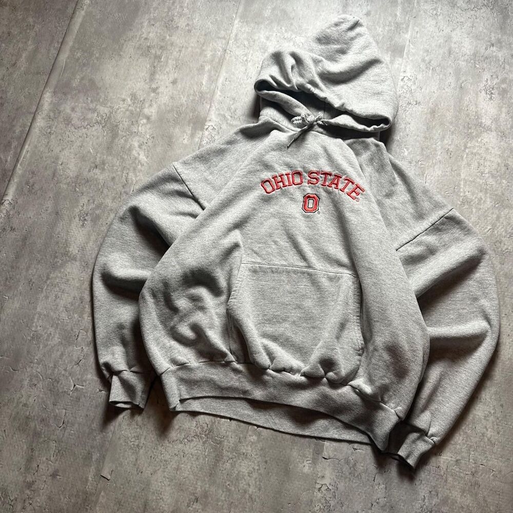 Hanes Men's Grey Hoodie